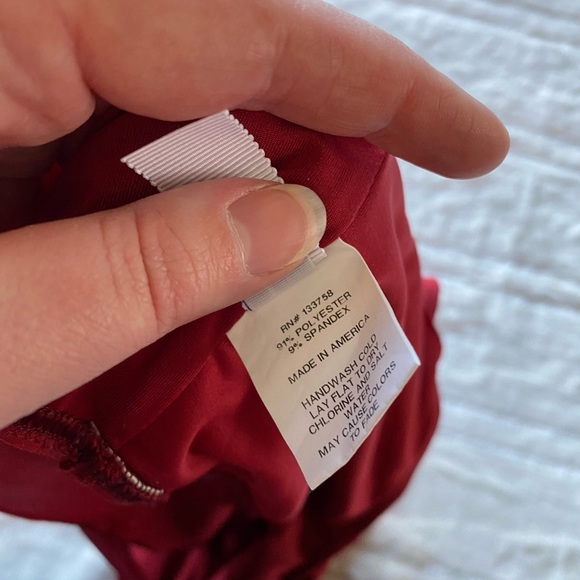 Zinke red bikini top large - Picture 7 of 7